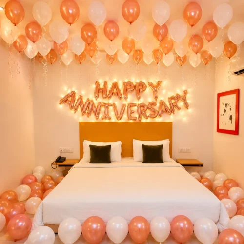 balloon decoration Couple Anniversary Room Decor