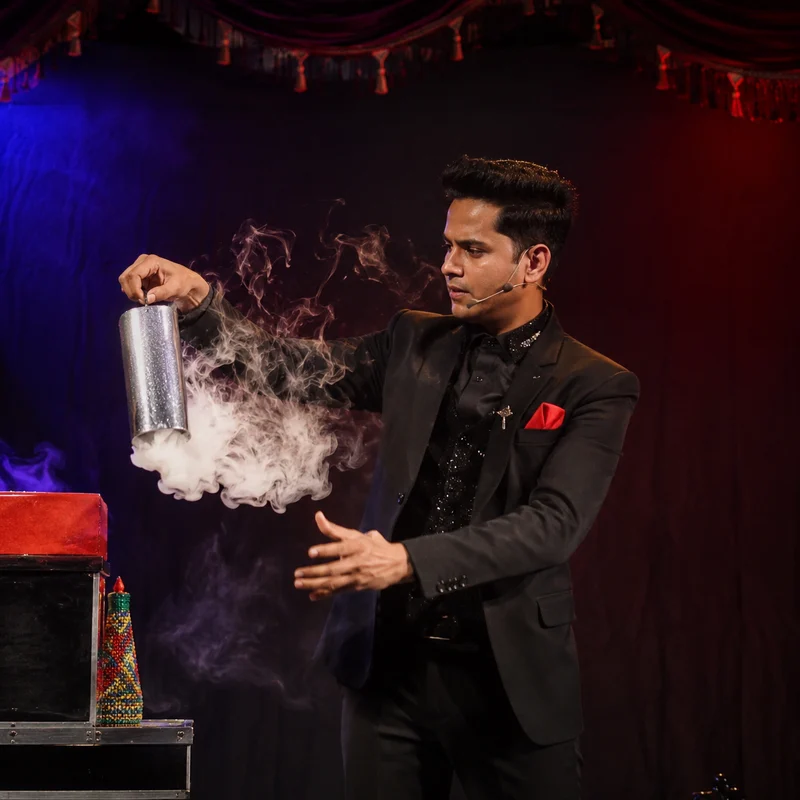 Magic Show 3 Magic Show